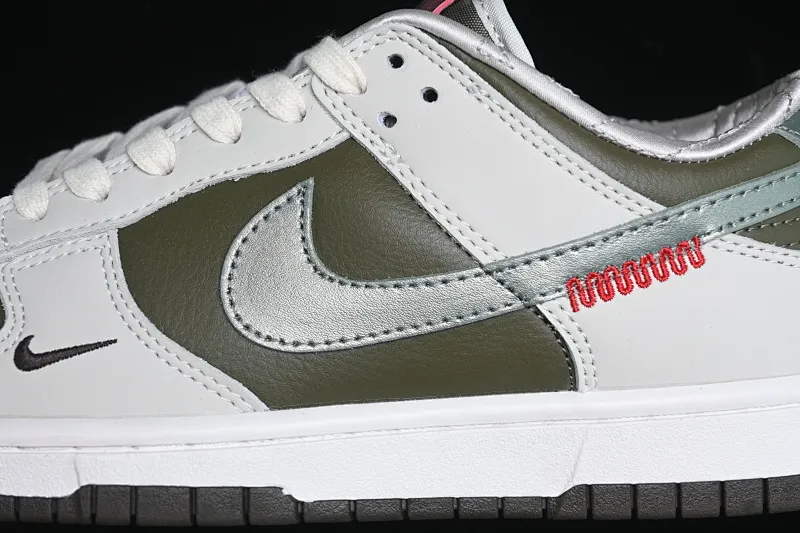 All Categories Nk SB Dunk Series Nk SB Dunk Low Low-top sneakers Nk Dunk Low "Year of the Snake" Year of the Snake Spring Festival limited low-top casual sneakers HV5980-231